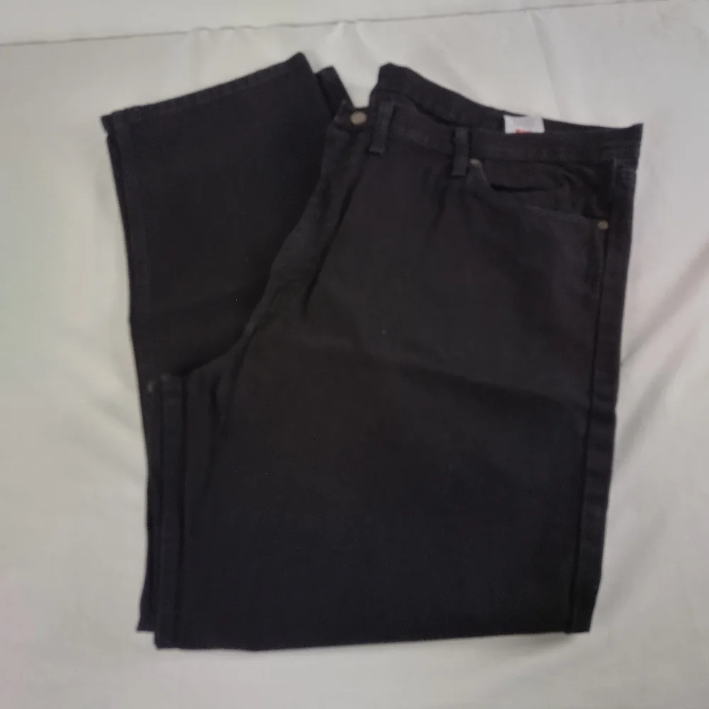 Wrangler Relaxed fit Men’s‎ Jeans Black 5 Star Premium Denim Size 48x30 NWT